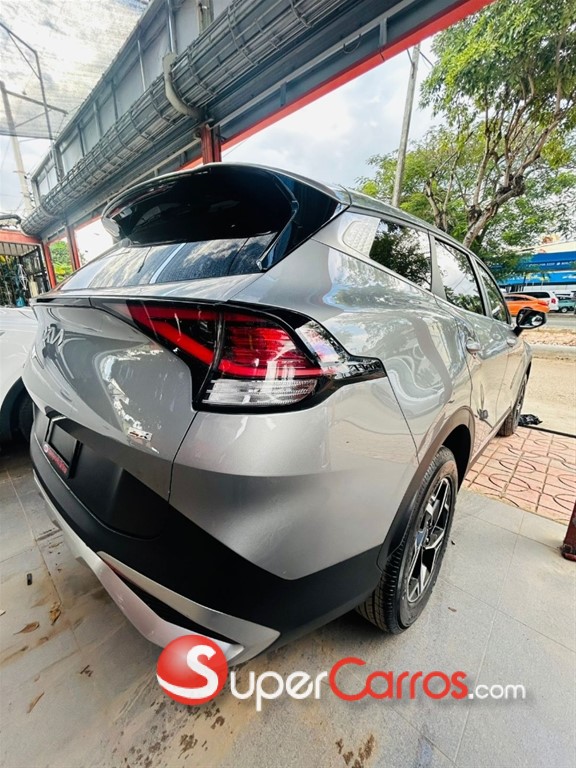 2023 Kia Sportage LX — foto 2 / 8