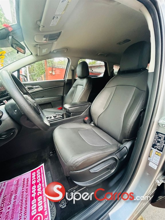 2023 Kia Sportage LX — foto 3 / 8