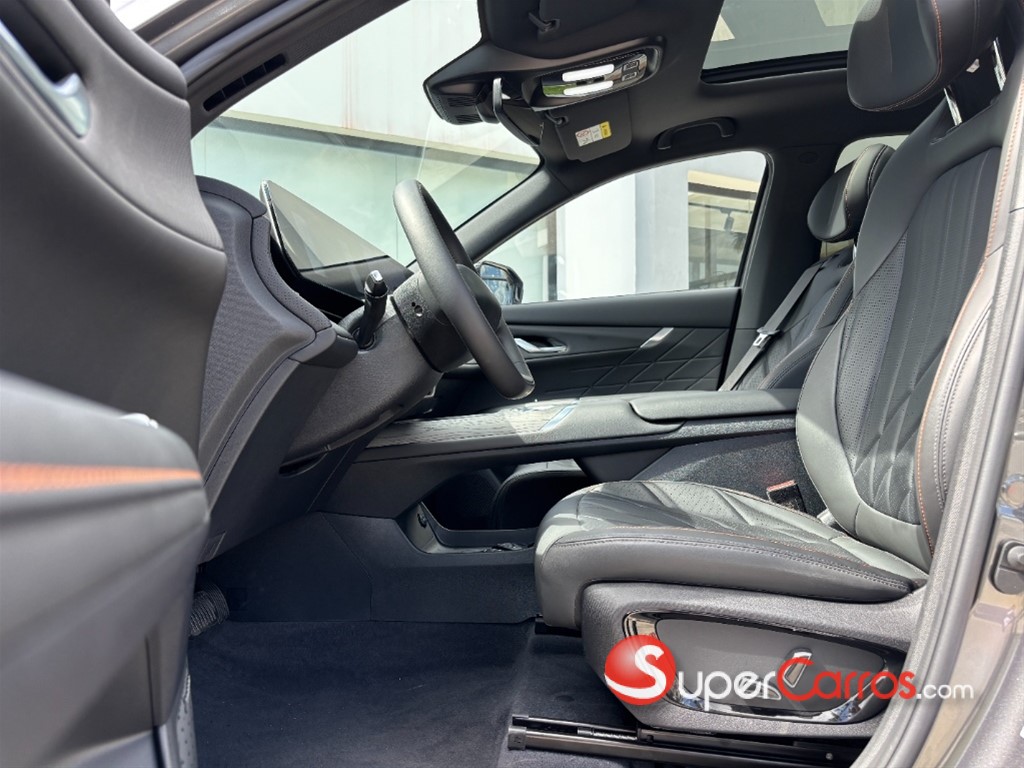 2027 Changan CS 75 — foto 3 / 9