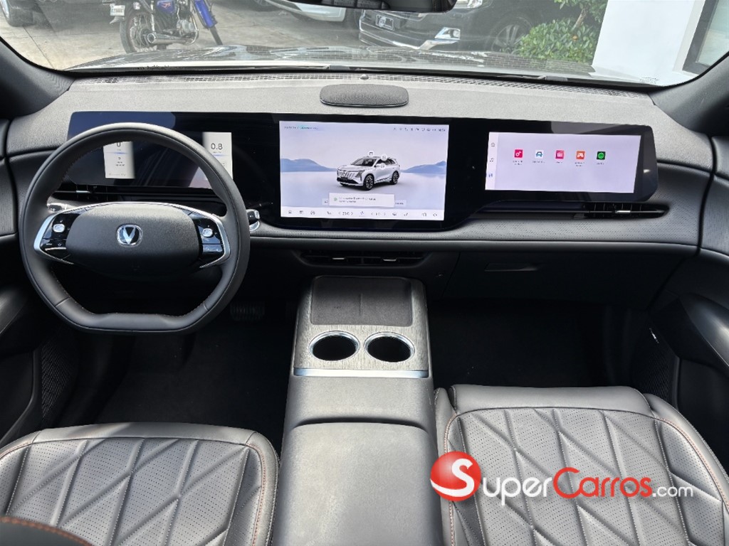 2027 Changan CS 75 — foto 4 / 9