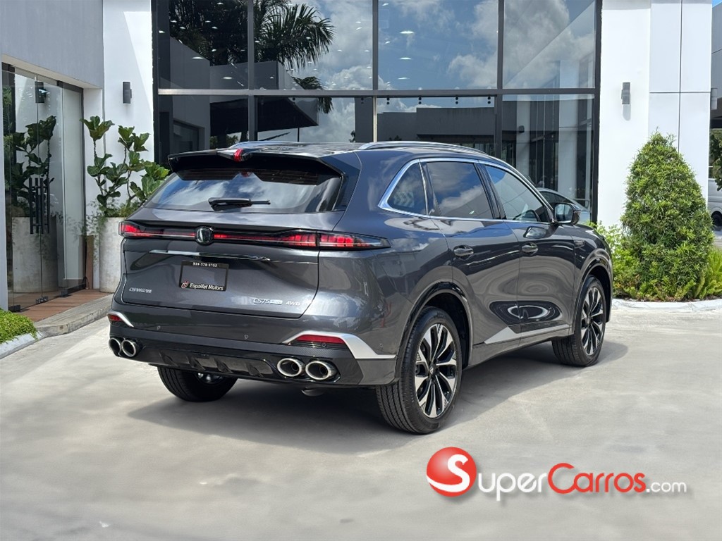 2027 Changan CS 75 — foto 9 / 9