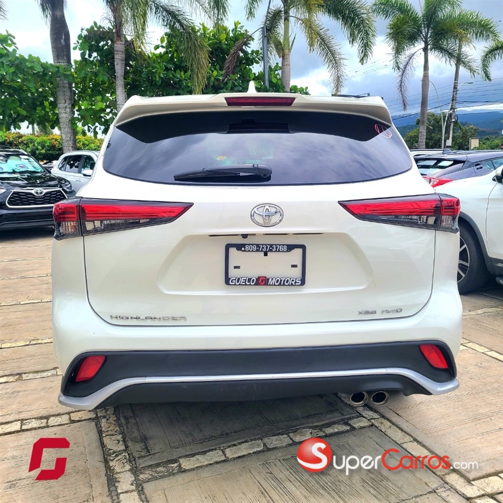 2021 Toyota Highlander XSE — foto 3 / 10