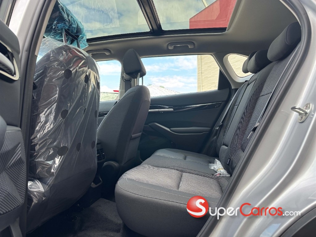 2027 Kia Seltos — foto 5 / 8
