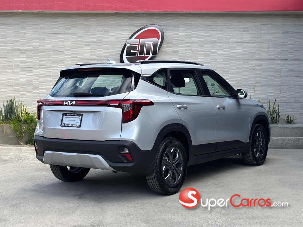 2027 Kia Seltos — foto 8 / 8