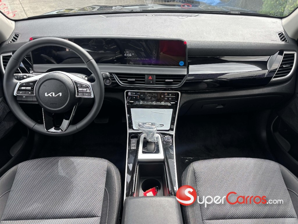 2027 Kia Seltos — foto 4 / 8