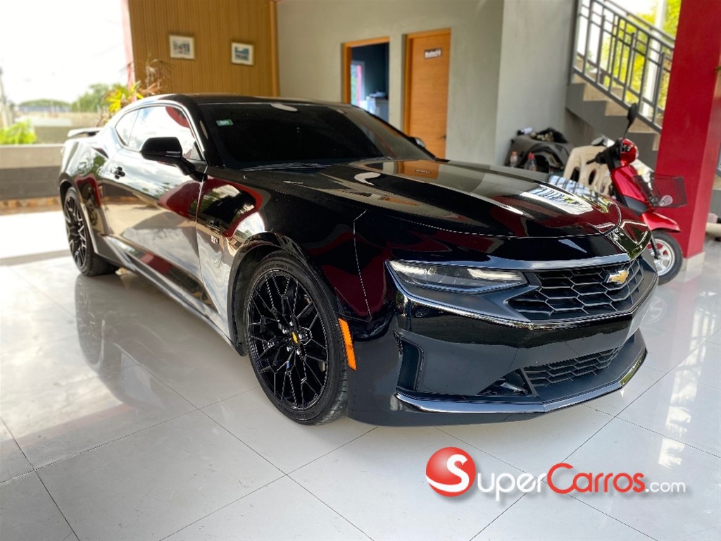 2019 Chevrolet Camaro LT — foto 2 / 8