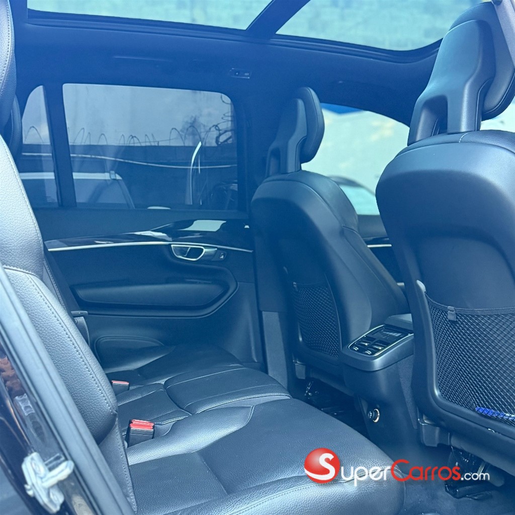 2018 Volvo XC90 Momentum T6 — foto 8 / 10