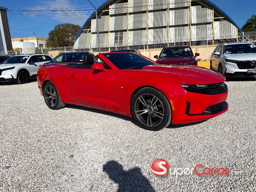 2021 Chevrolet Camaro LT Convertible — foto 10 / 12