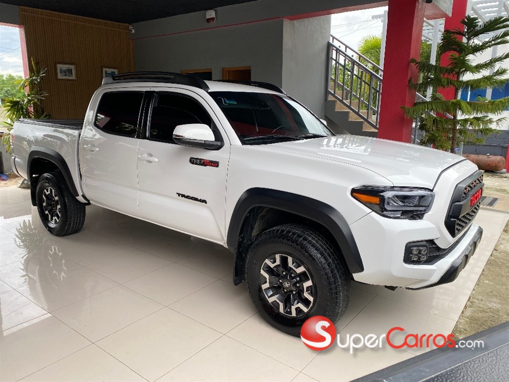 2020 Toyota Tacoma TRD — foto 2 / 10