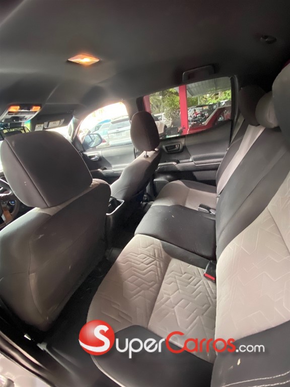 2020 Toyota Tacoma TRD — foto 5 / 10