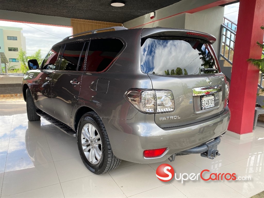 2011 Nissan Patrol — foto 8 / 9