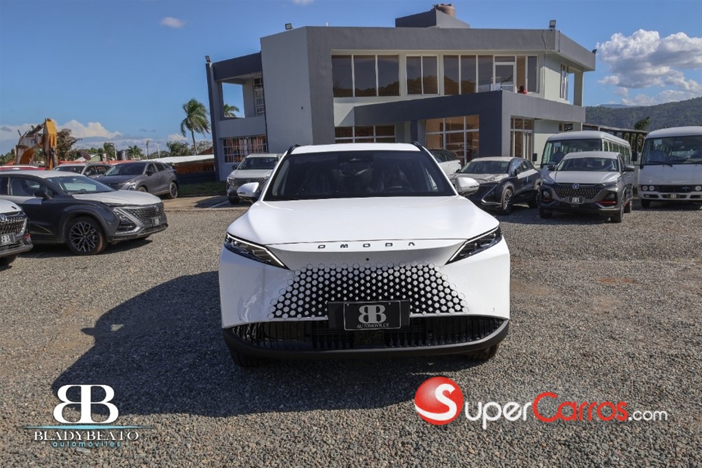 2026 OMODA C7 Ice Luxury — foto 10 / 12