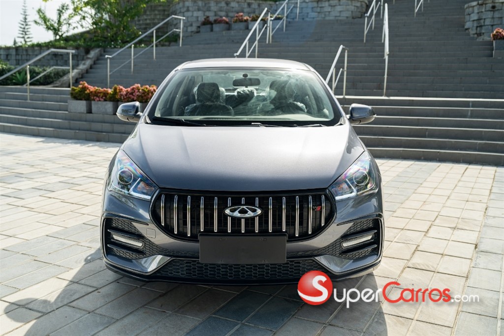 2025 Chery Arrizo 5 Pro — foto 2 / 12