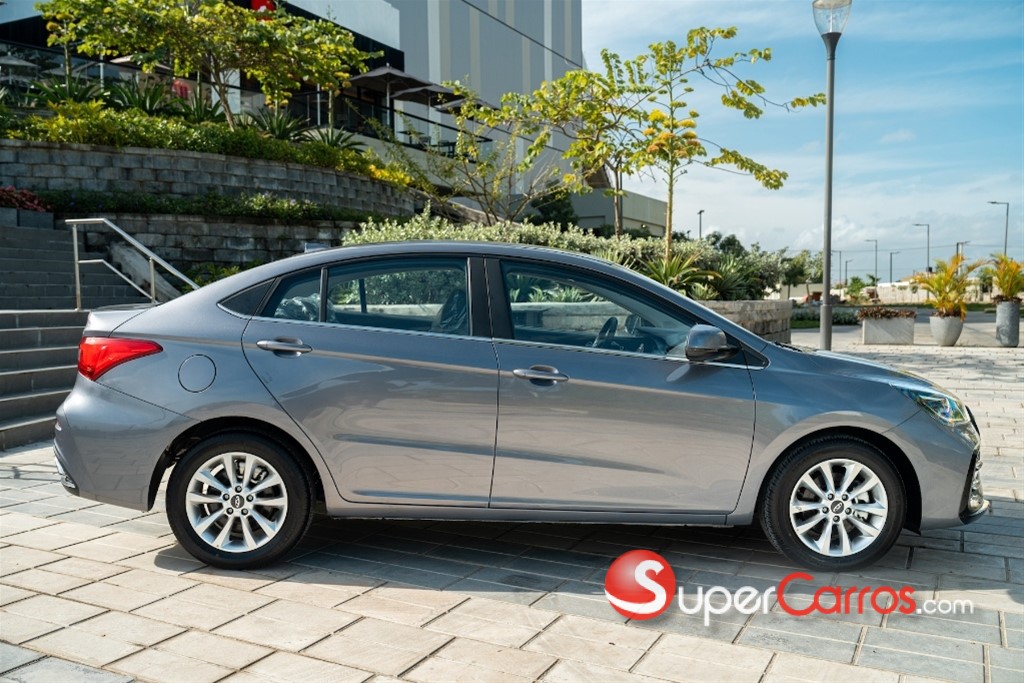 2025 Chery Arrizo 5 Pro — foto 4 / 12