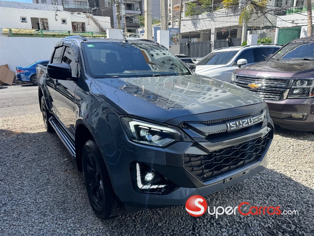2025 Isuzu DMAX LSE — foto 2 / 6