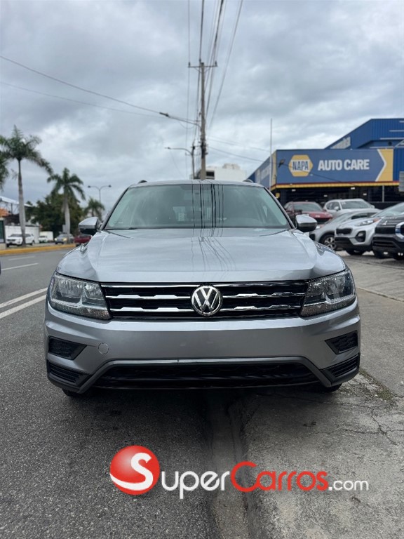 2020 Volkswagen Tiguan — foto 2 / 11