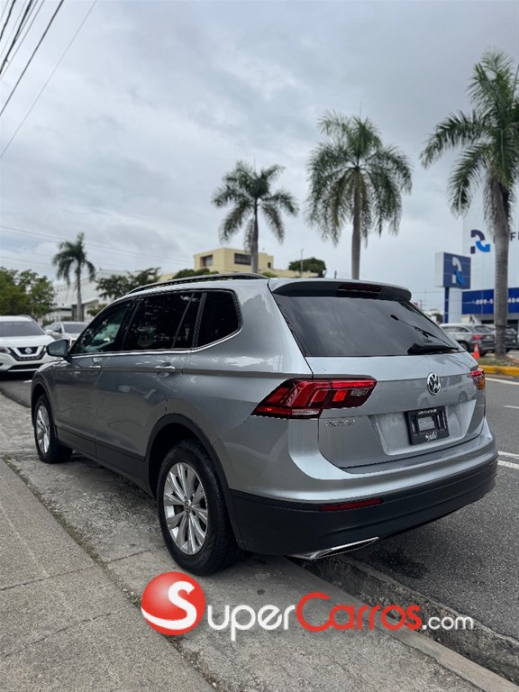 2020 Volkswagen Tiguan — foto 4 / 11