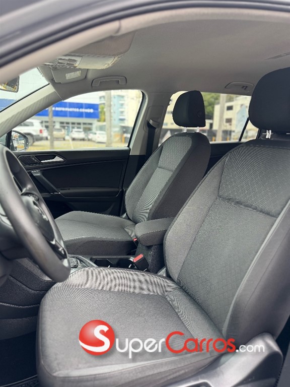 2020 Volkswagen Tiguan — foto 7 / 11