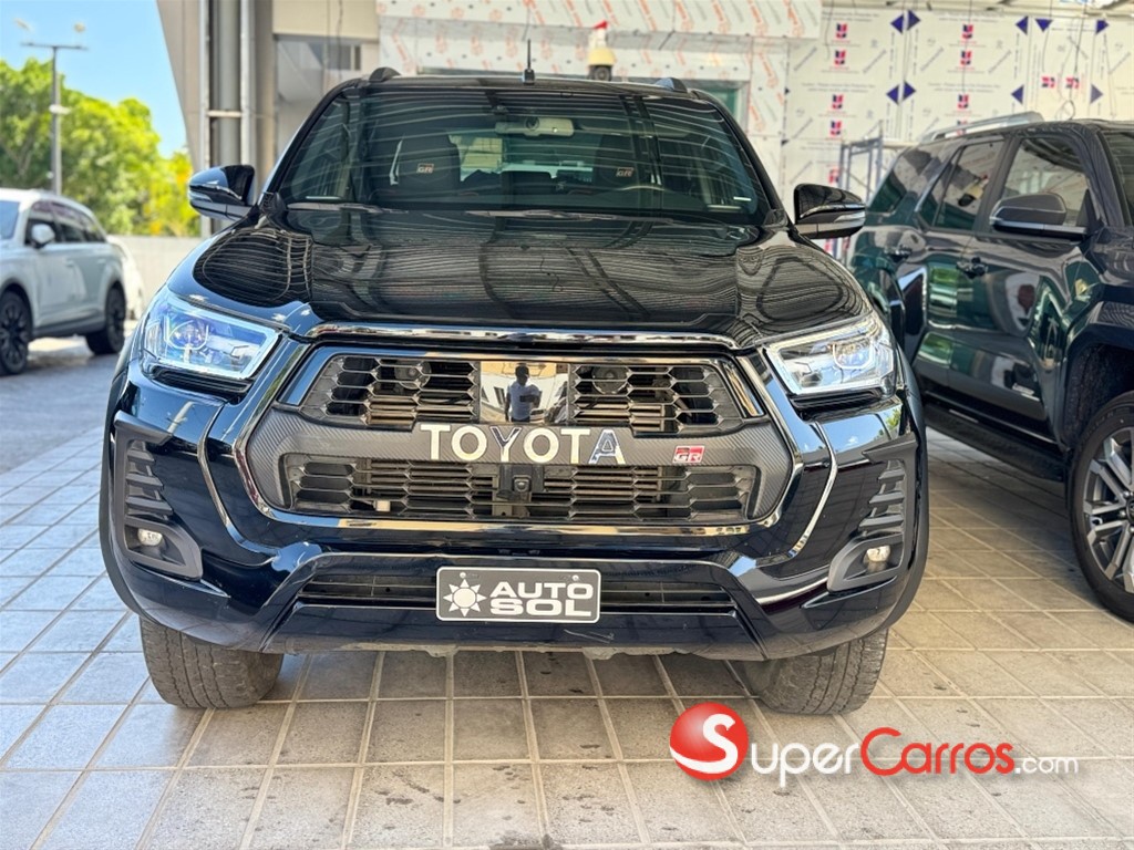 2023 Toyota Hilux GR Sport — foto 11 / 11