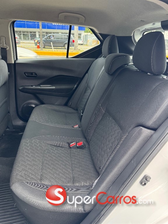 2022 Nissan Kicks — foto 6 / 10