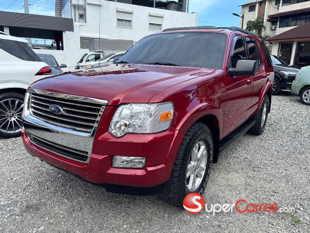 2010 Ford Explorer XLT 4WD