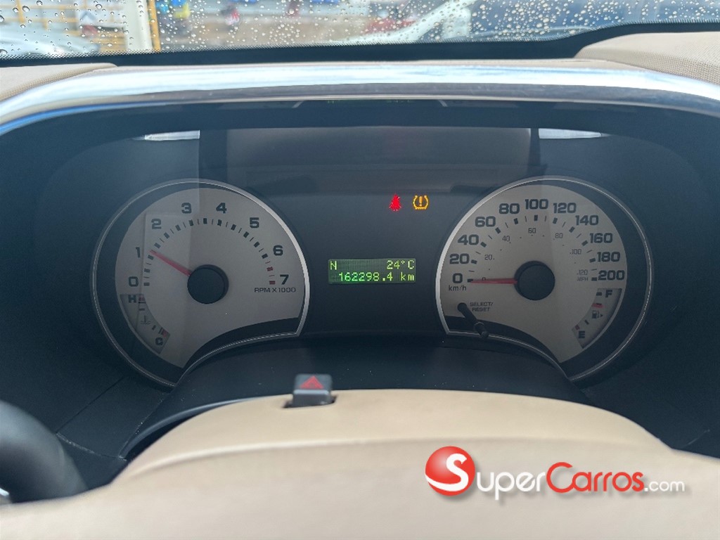 2010 Ford Explorer XLT 4WD — foto 12 / 12