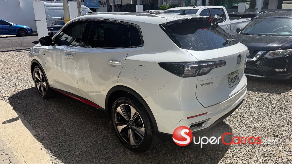 2024 Changan CS 55 Plus — foto 4 / 8