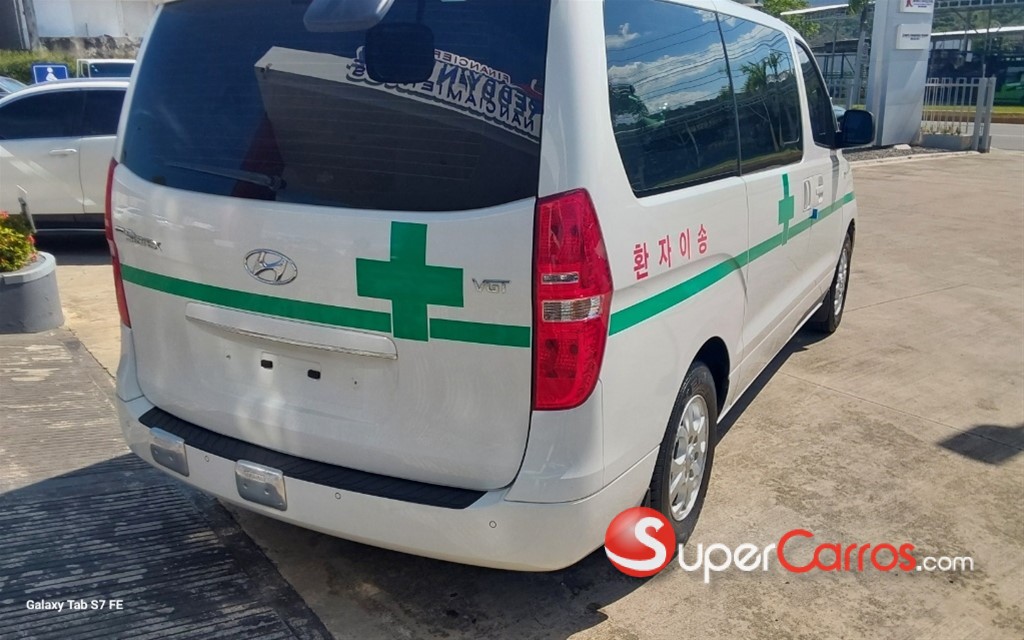 2015 Hyundai Grand Starex AMBULANCIA — foto 6 / 10