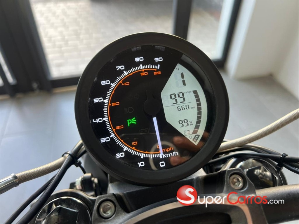 2023 Super Soco TC MAX — foto 6 / 6