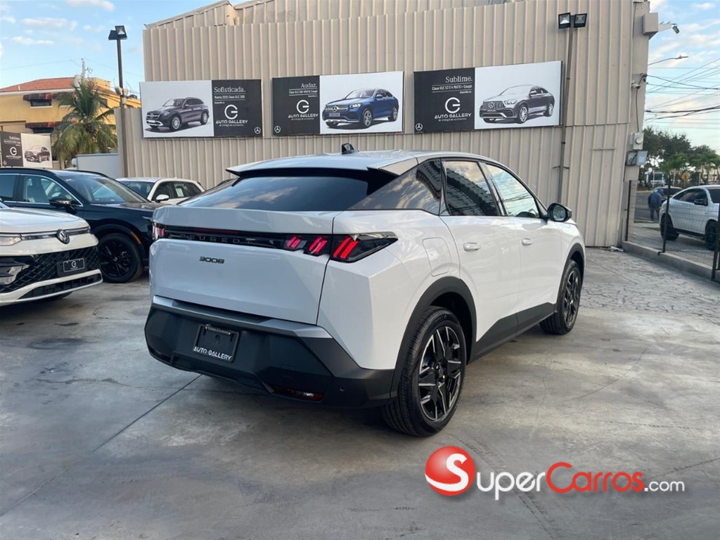 2027 Peugeot 3008 Allure — foto 6 / 11