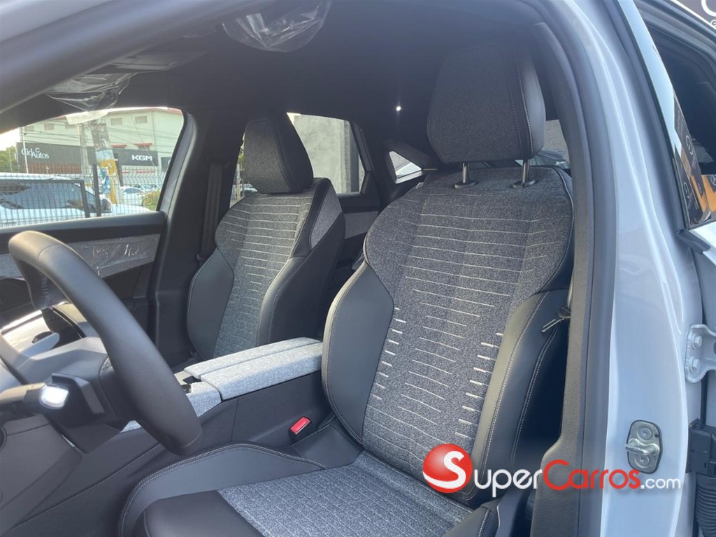 2027 Peugeot 3008 Allure — foto 8 / 11