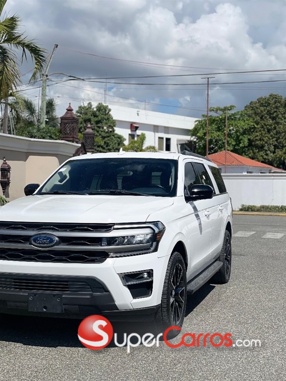 2022 Ford Expedition XLT — foto 2 / 12