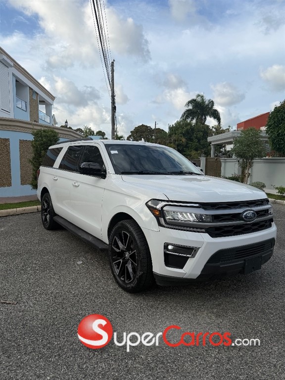 2022 Ford Expedition XLT — foto 10 / 12