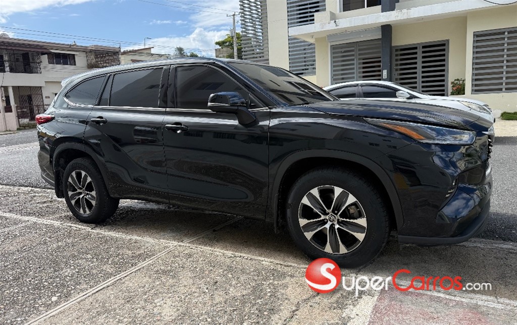 2021 Toyota Grand Highlander XLE — foto 3 / 12