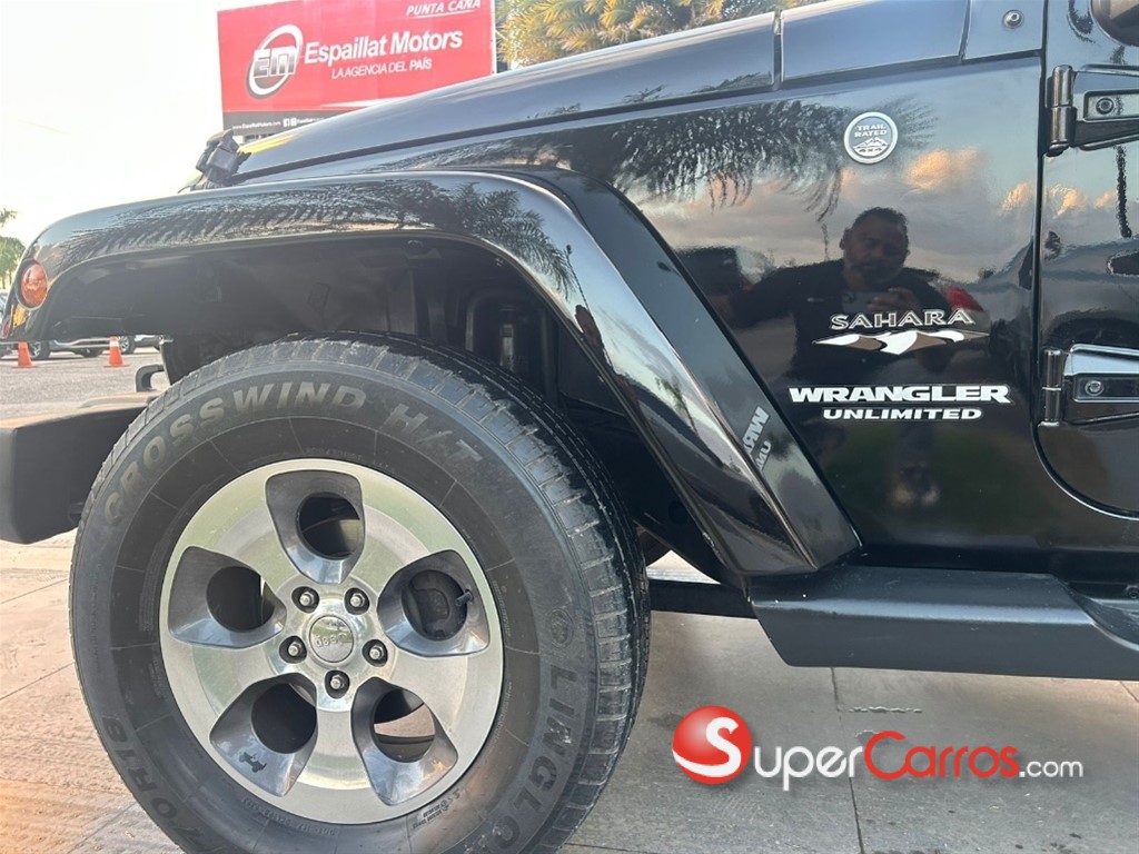 2017 Jeep Wrangler Sahara Unlimited — foto 4 / 9