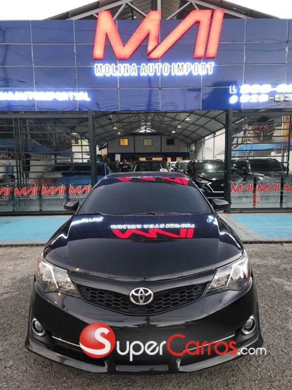 2012 Toyota Camry SE — foto 7 / 11