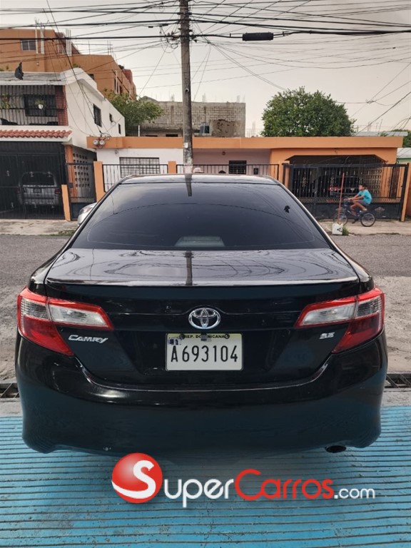 2012 Toyota Camry SE — foto 10 / 11