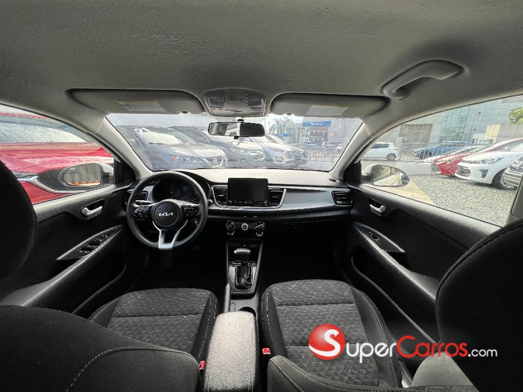 2022 Kia Rio LX — foto 5 / 11