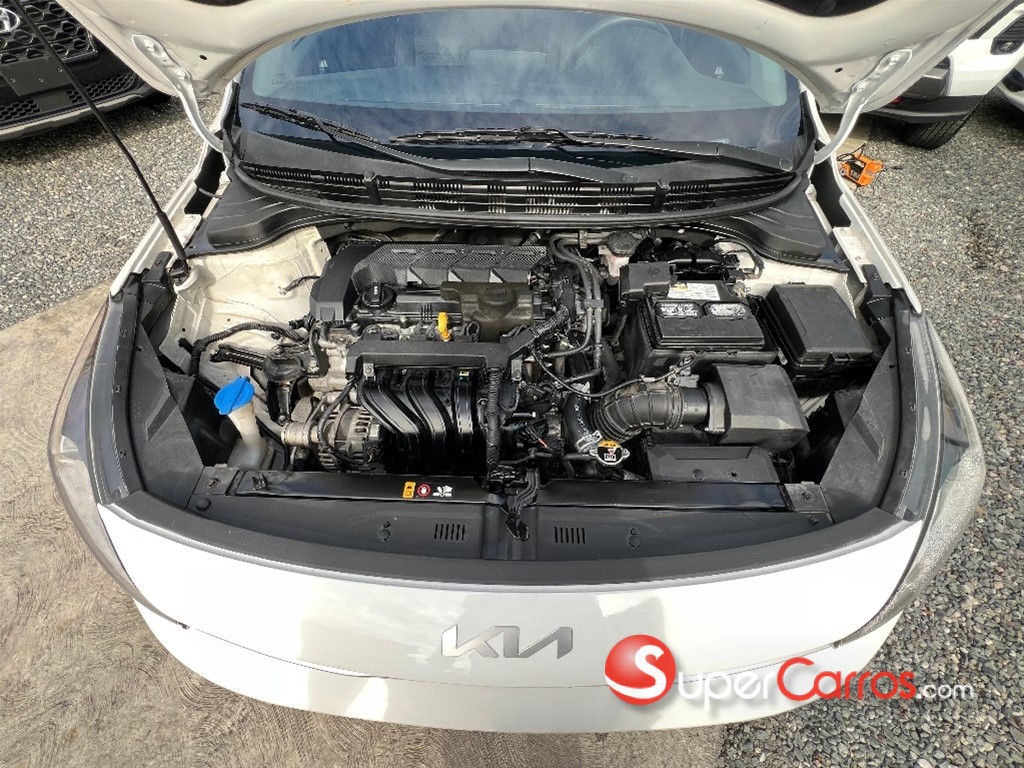 2022 Kia Rio LX — foto 10 / 11