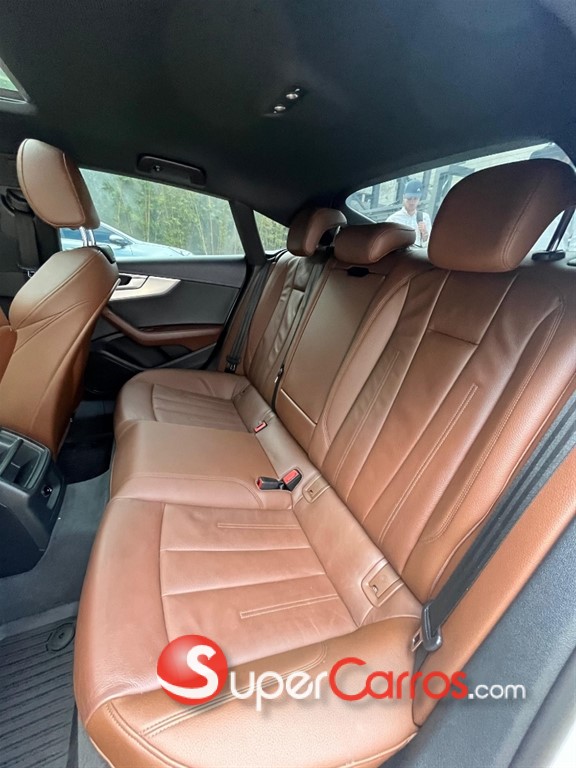 2019 Audi A5 S-Line — foto 6 / 12