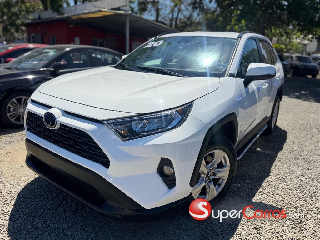 2020 Toyota RAV4 XLE — foto 2 / 11