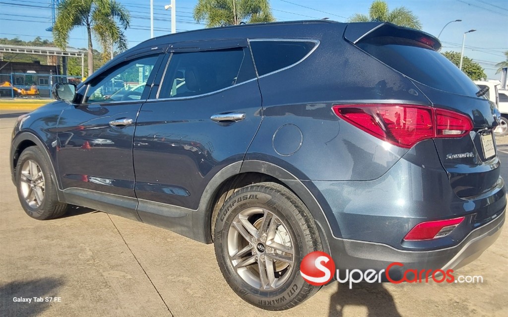 2017 Hyundai Santa Fe Sport — foto 4 / 8