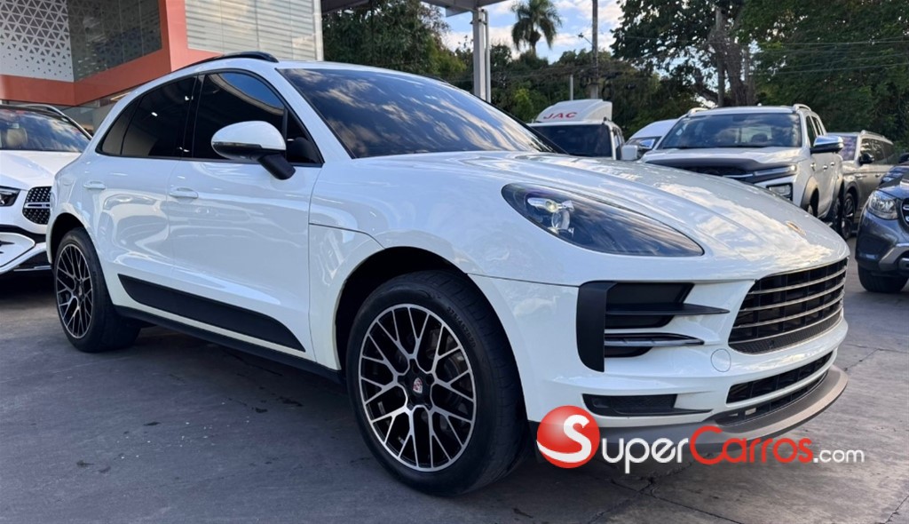 2019 Porsche Macan — foto 9 / 11
