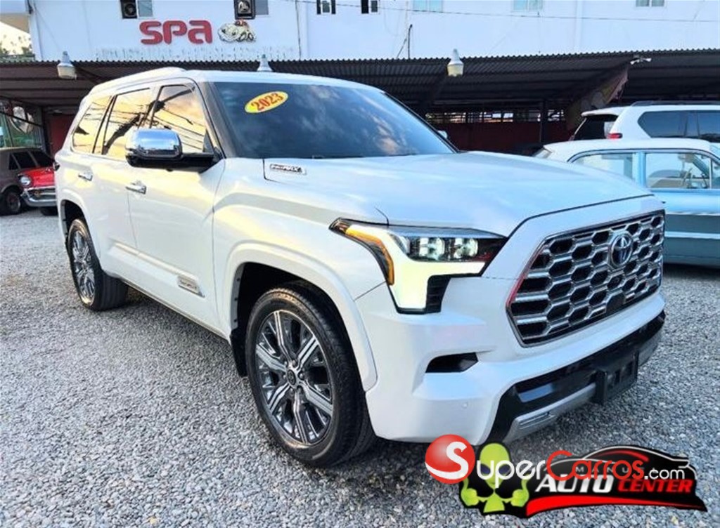 2023 Toyota Sequoia Capstone — foto 12 / 12