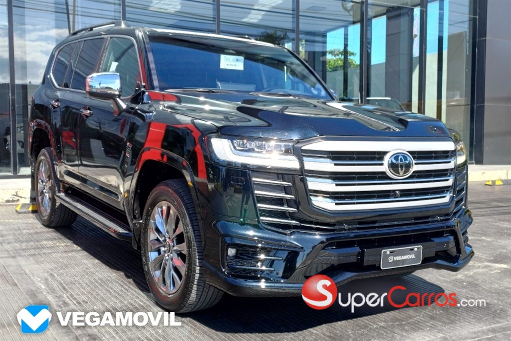 2027 Toyota Land Cruiser VXR — foto 5 / 12