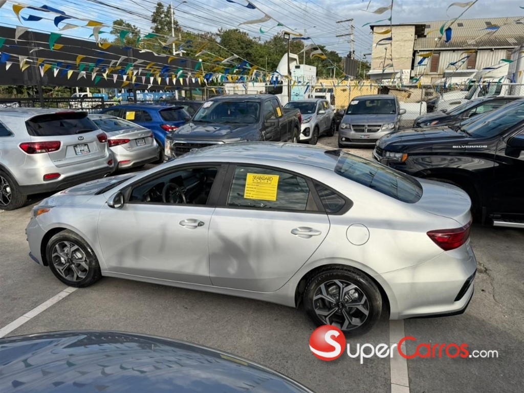 2020 Kia Forte LXS — foto 2 / 4