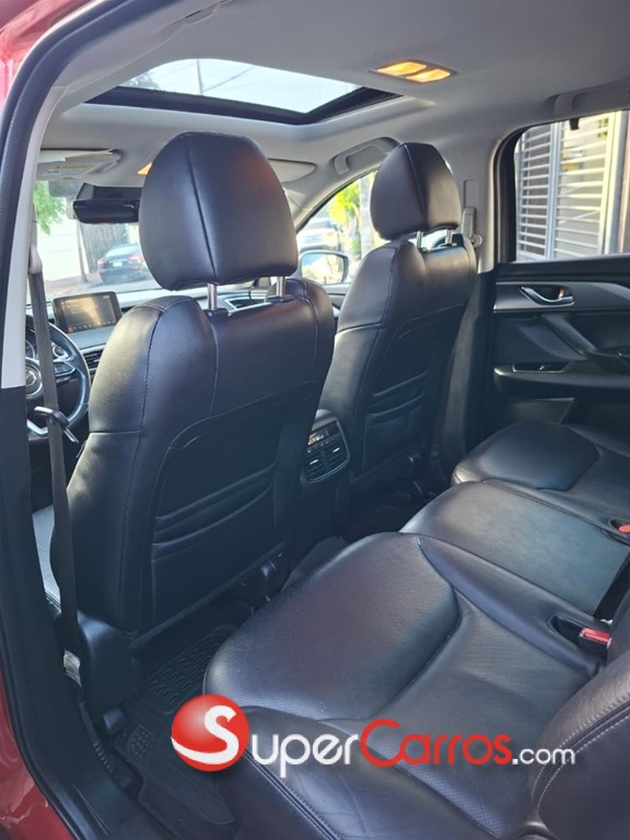 2019 Mazda CX-9 Touring — foto 8 / 11