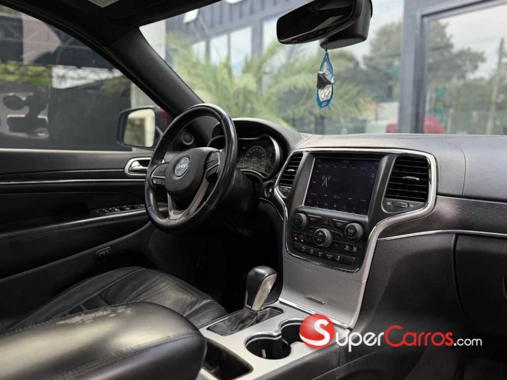 2018 Jeep Grand Cherokee — foto 9 / 12