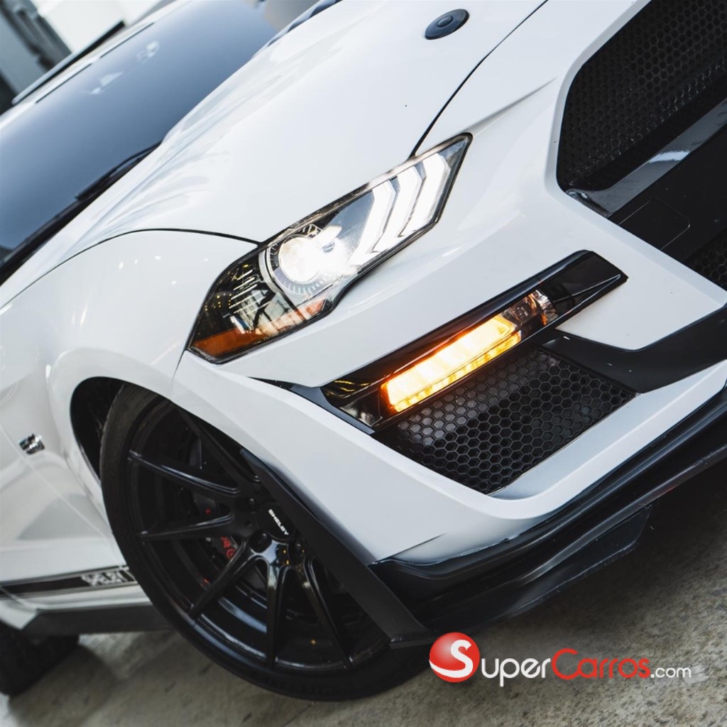 2022 Ford Mustang GT — foto 3 / 11