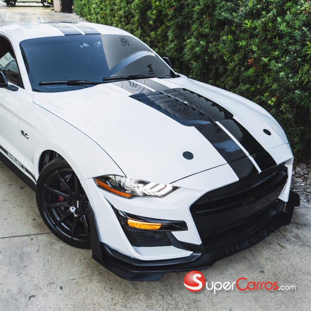 2022 Ford Mustang GT — foto 4 / 11